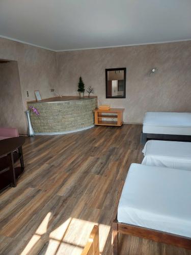 z6774242063291_ea39f4dc73d2ccdf433a3c803ae4352b