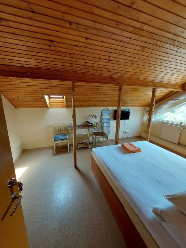 z6774248027694_73cb7ff292e4d09b10dca1d91e97f14d