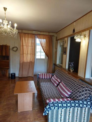 z6774258807425_c908eaac972e39da1866cbd0dc382355