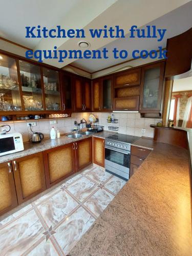 z6774263857834_27be701af6d2df670861de7e88431c8e